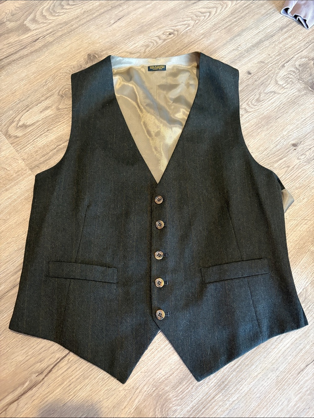 Men’s 100% Wool Suit Vest • 42S / W36 • Classic Dress Waistcoat